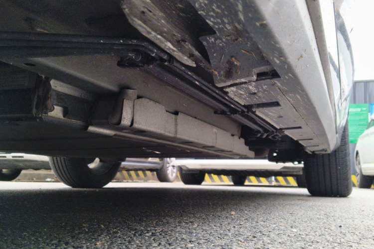 Used BYD Destroyer 05 2022 DM-i 120KM Flagship Model Chassis Front Left