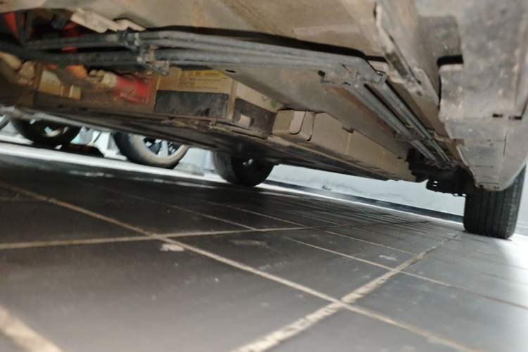 Used BYD Destroyer 05 2022 DM-i 120KM Flagship Model Chassis Front Left