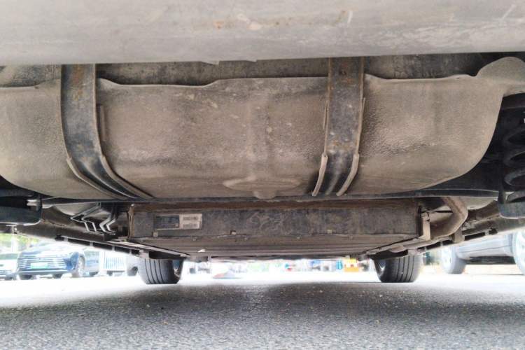 Used BYD Destroyer 05 2022 DM-i 120KM Flagship Model Chassis Rear