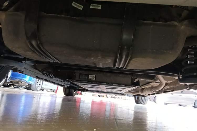 Used BYD Destroyer 05 2022 DM-i 55KM Prestige Model Chassis Rear