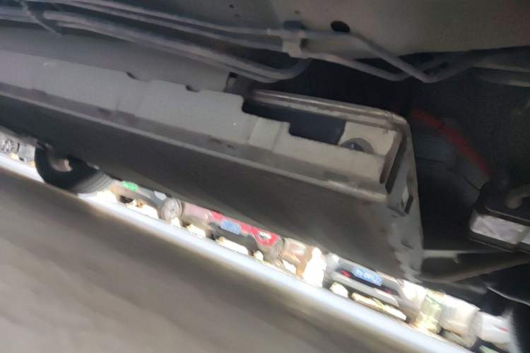 Used BYD Destroyer 05 2022 DM-i 120KM Prestige Model Chassis Rear Left