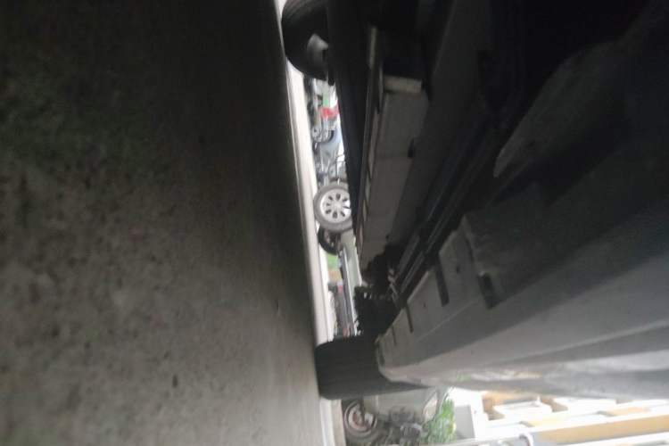 Used BYD Destroyer 05 2022 DM-i 120KM Flagship Model Chassis Rear Left