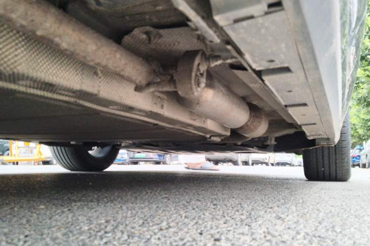 Used BYD Destroyer 05 2022 DM-i 120KM Flagship Model Chassis Rear Right