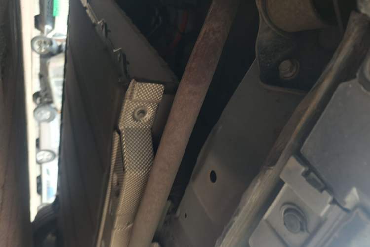 Used BYD Destroyer 05 2022 DM-i 120KM Prestige Model Chassis Rear Right