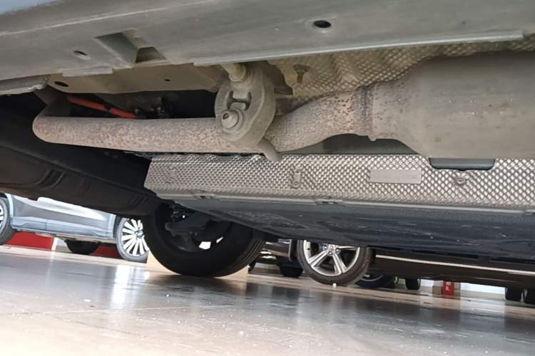 Used BYD Destroyer 05 2022 DM-i 55KM Prestige Model Chassis Rear Right