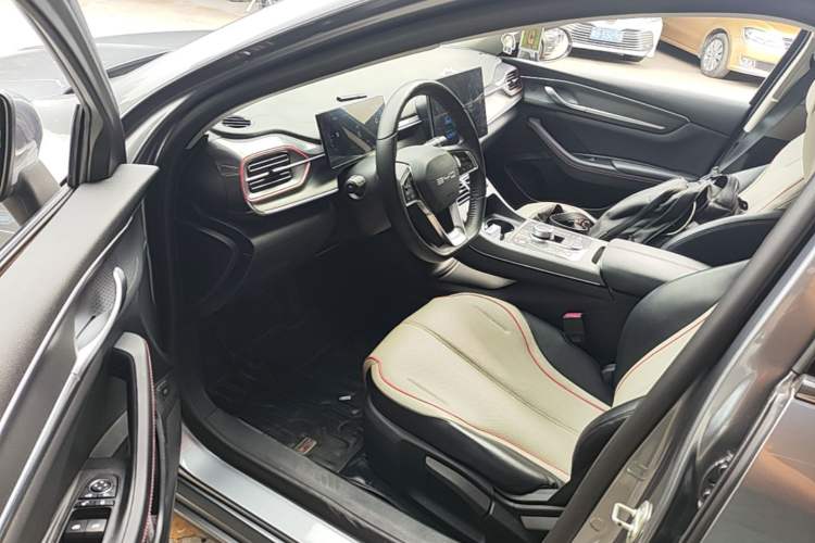Used BYD Destroyer 05 2022 DM-i 55KM Comfort Model Driver Seat