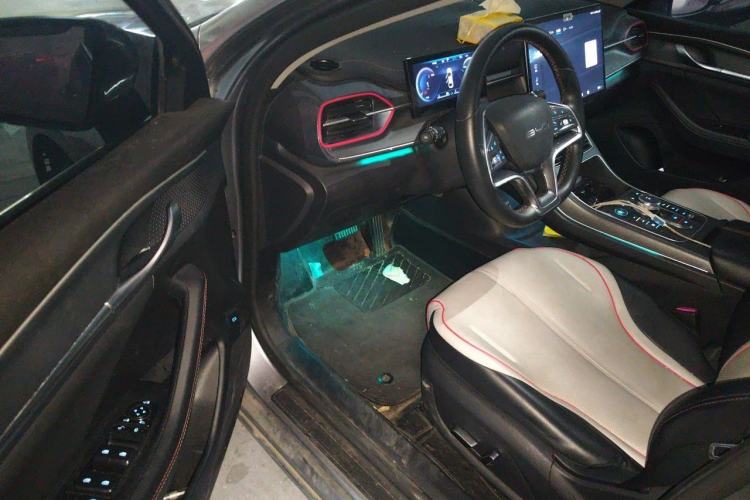 Used BYD Destroyer 05 2022 DM-i 120KM Flagship Model Driver Seat