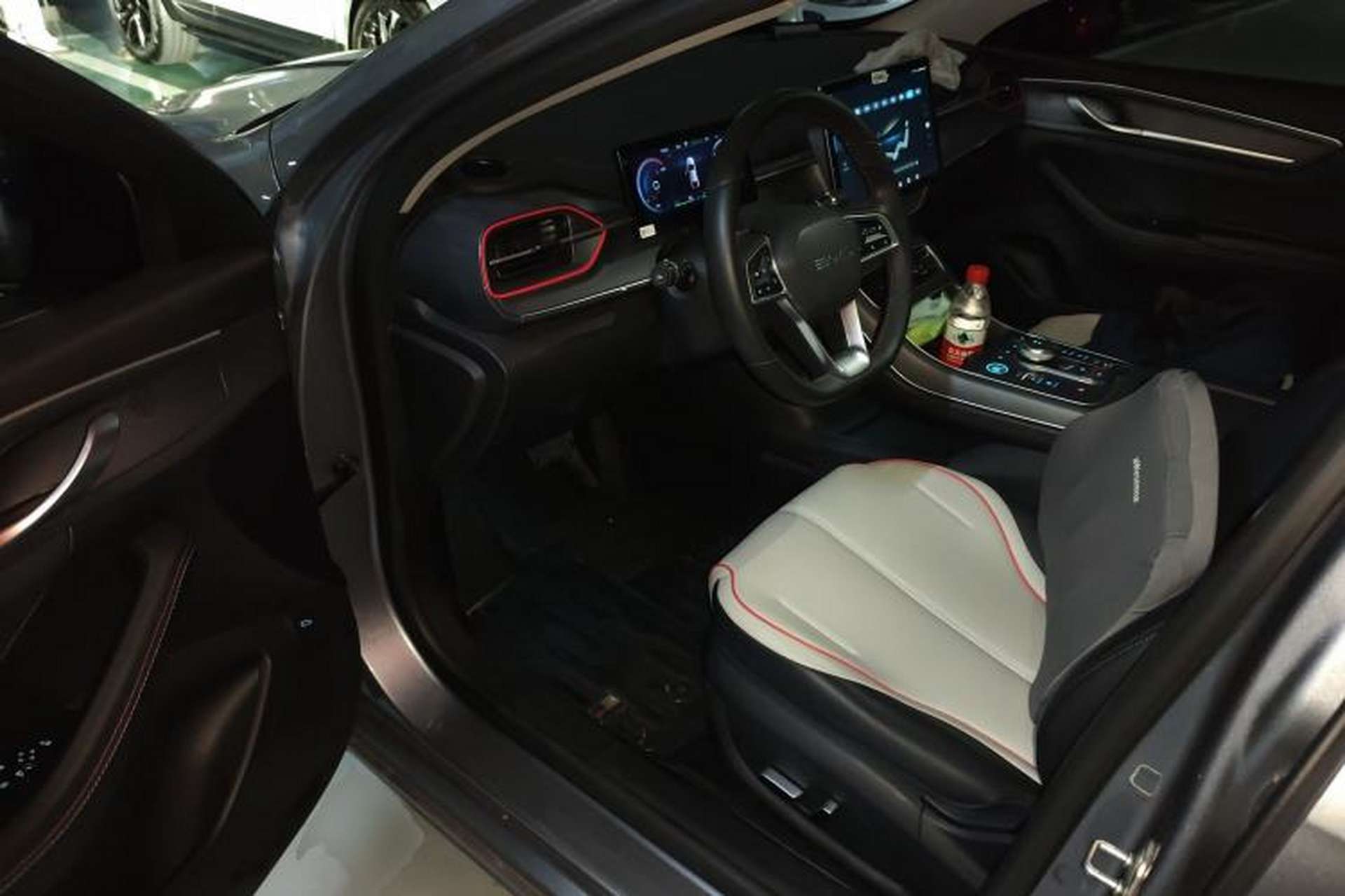 Used BYD Destroyer 05 2022 DM-i 120KM Prestige Model Driver Seat