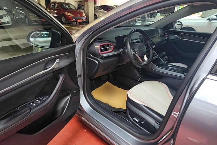 Used BYD Destroyer 05 2022 DM-i 55KM Luxury Model Driver Seat