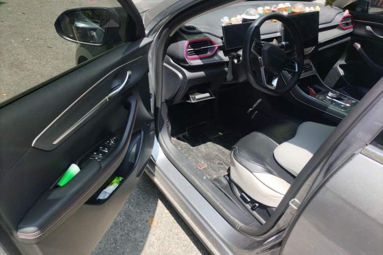Used BYD Destroyer 05 2022 DM-i 55KM Luxury Model Driver Seat
