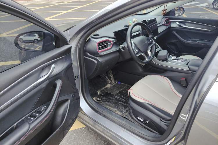 Used BYD Destroyer 05 2022 DM-i 55KM Prestige Model Driver Seat