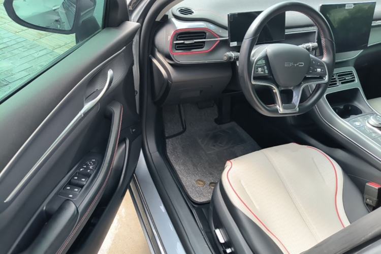 Used BYD Destroyer 05 2022 DM-i 55KM Prestige Model Driver Seat