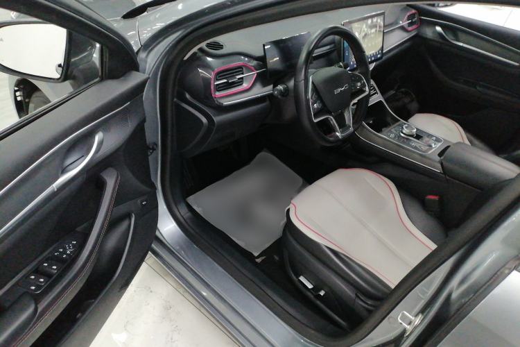 Used BYD Destroyer 05 2022 DM-i 55KM Prestige Model Driver Seat