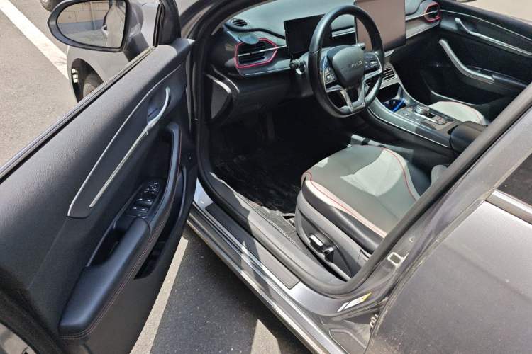 Used BYD Destroyer 05 2022 DM-i 120KM Flagship Model Driver Seat
