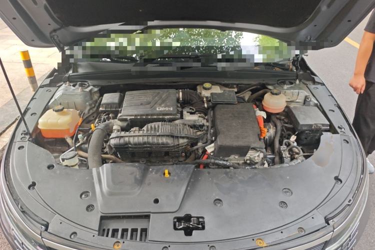 Used BYD Destroyer 05 2022 DM-i 55KM Luxury Model Engine Bay