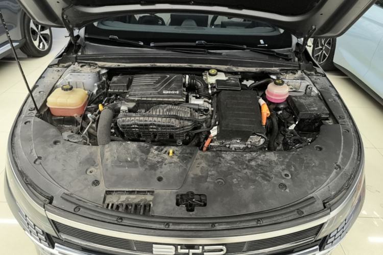 Used BYD Destroyer 05 2022 DM-i 55KM Prestige Model Engine Bay