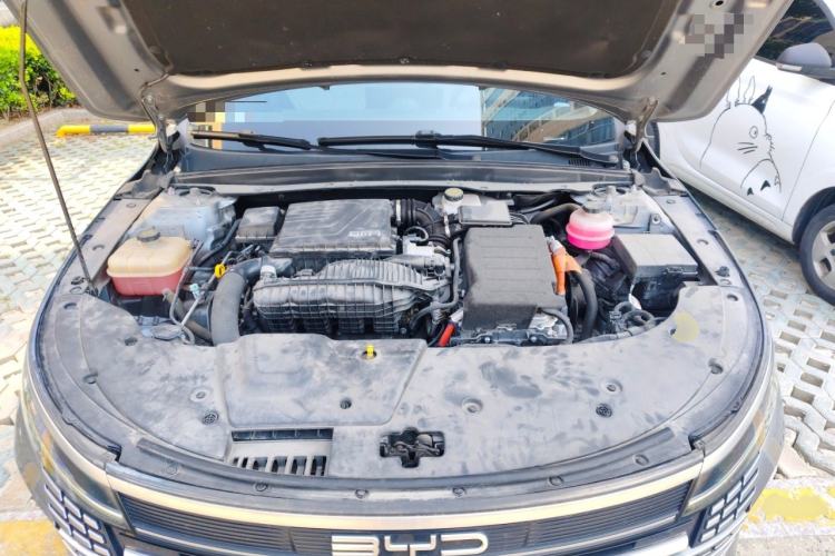 Used BYD Destroyer 05 2022 DM-i 55KM Comfort Model Engine Bay