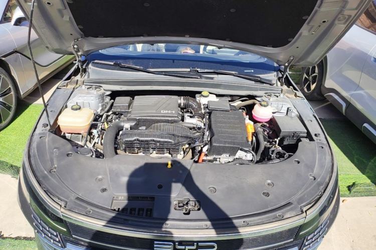 Used BYD Destroyer 05 2022 DM-i 55KM Prestige Model Engine Bay