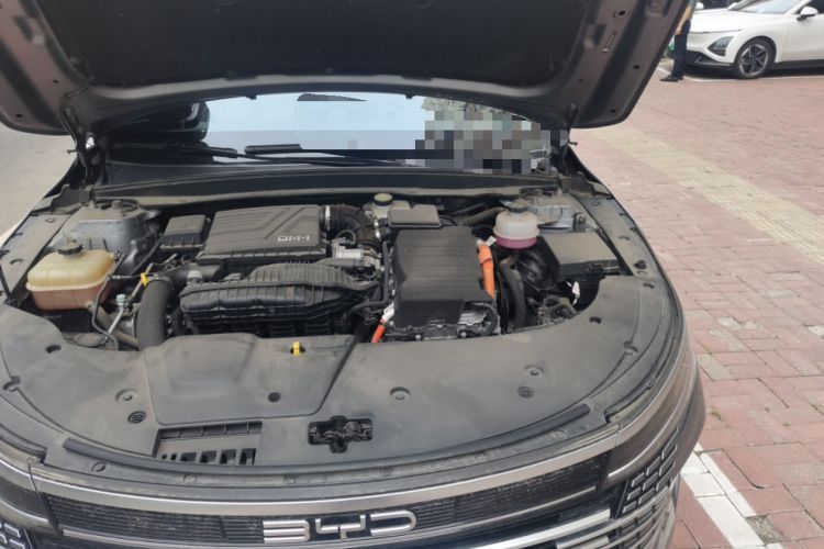 Used BYD Destroyer 05 2022 DM-i 120KM Prestige Model Engine Bay Left