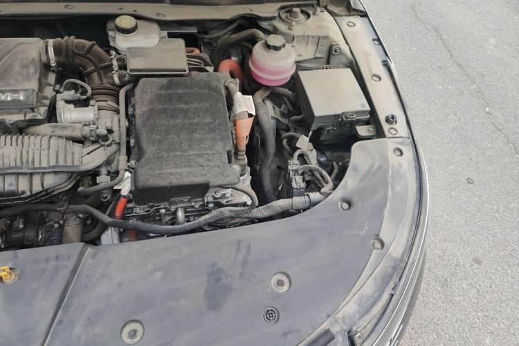 Used BYD Destroyer 05 2022 DM-i 55KM Prestige Model Engine Bay Left