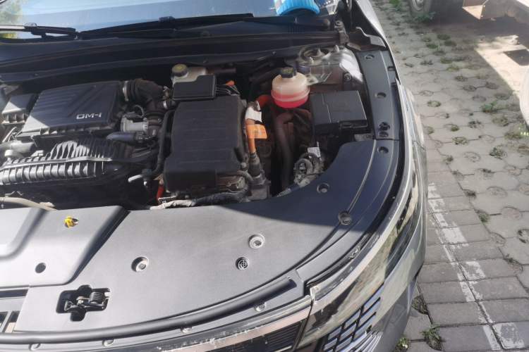 Used BYD Destroyer 05 2022 DM-i 55KM Comfort Model Engine Bay Left