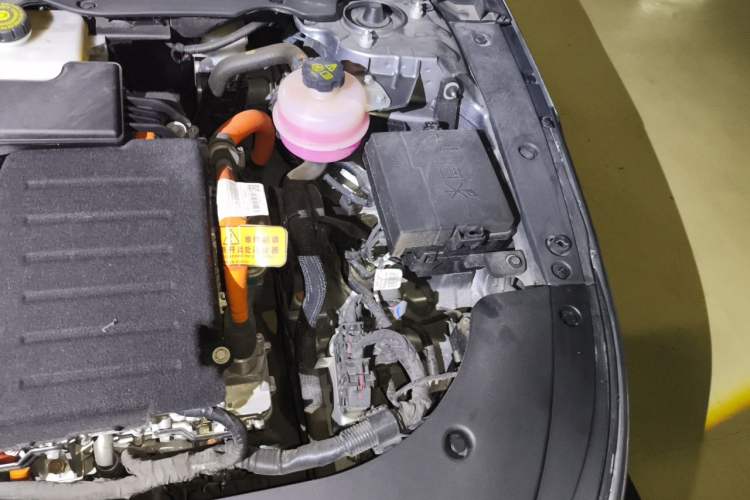 Used BYD Destroyer 05 2022 DM-i 120KM Flagship Model Engine Bay Left