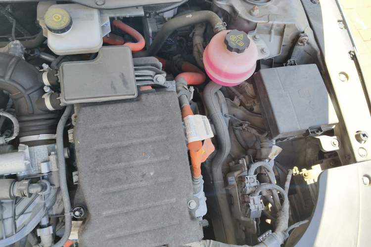 Used BYD Destroyer 05 2022 DM-i 55KM Luxury Model Engine Bay Left