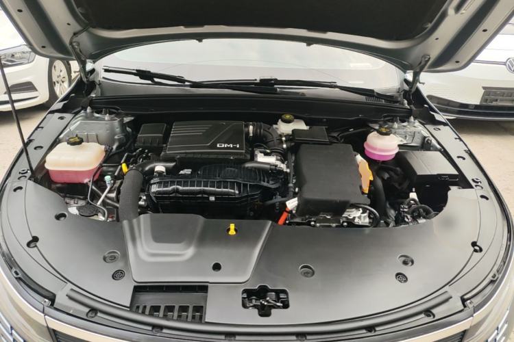Used BYD Destroyer 05 2022 DM-i 120KM Prestige Model Engine Bay