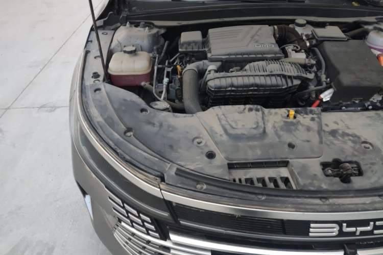 Used BYD Destroyer 05 2022 DM-i 120KM Prestige Model Engine Bay Right