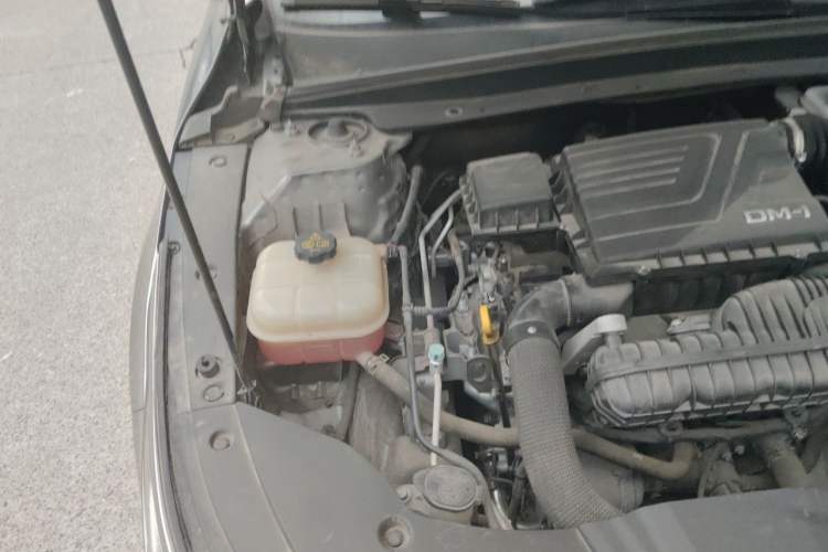 Used BYD Destroyer 05 2022 DM-i 120KM Flagship Model Engine Bay Right