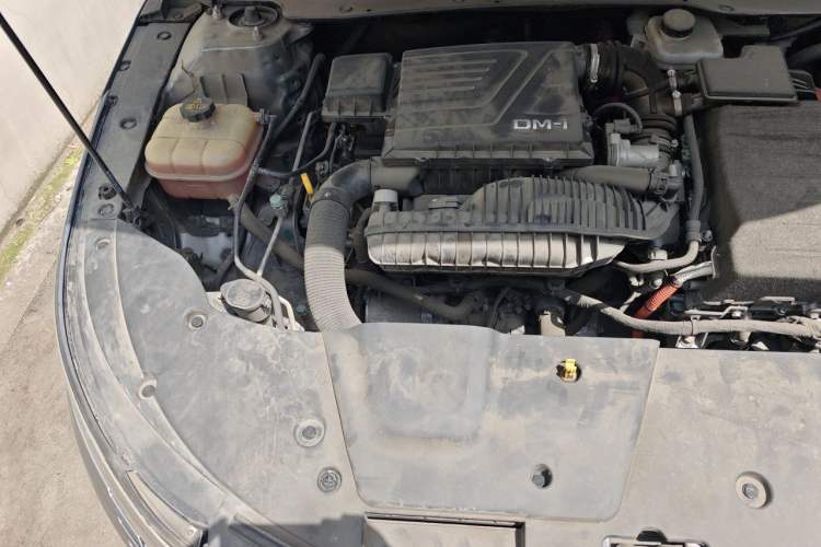 Used BYD Destroyer 05 2022 DM-i 120KM Flagship Model Engine Bay Right