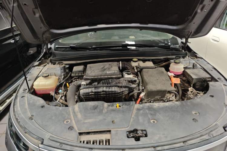 Used BYD Destroyer 05 2022 DM-i 120KM Flagship Model Engine Bay