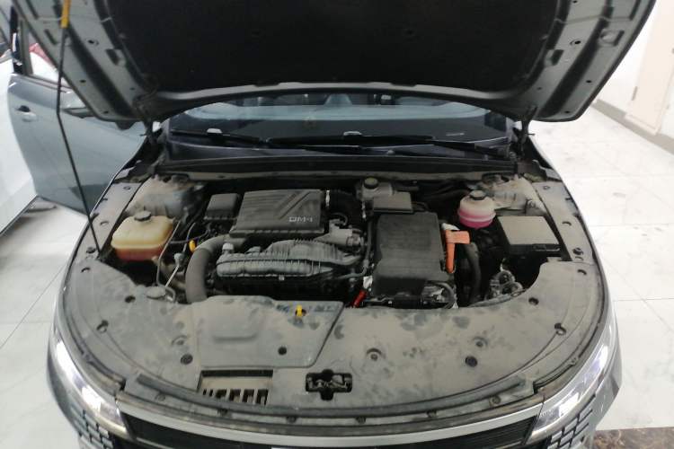 Used BYD Destroyer 05 2022 DM-i 55KM Prestige Model Engine Bay