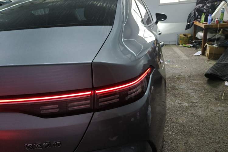 Used BYD Destroyer 05 2022 DM-i 55KM Prestige Model Exterior 3