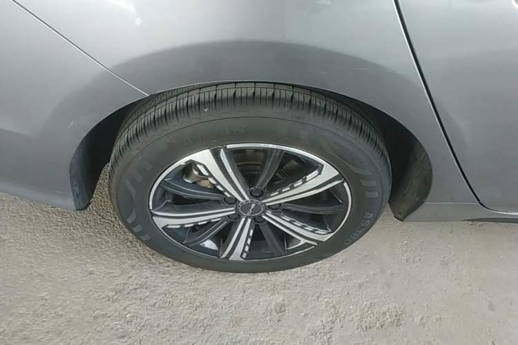 Used BYD Destroyer 05 2022 DM-i 55KM Luxury Model Exterior 5