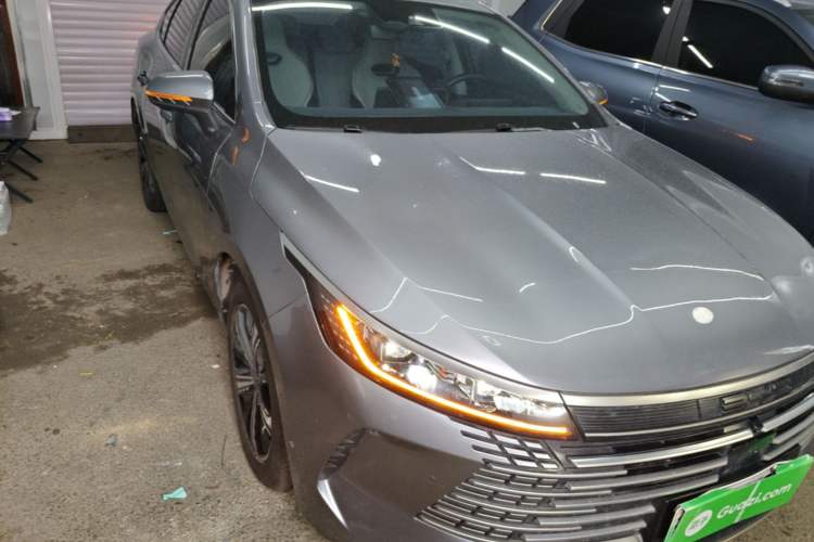 Used BYD Destroyer 05 2022 DM-i 55KM Prestige Model Front Right 45 Deg