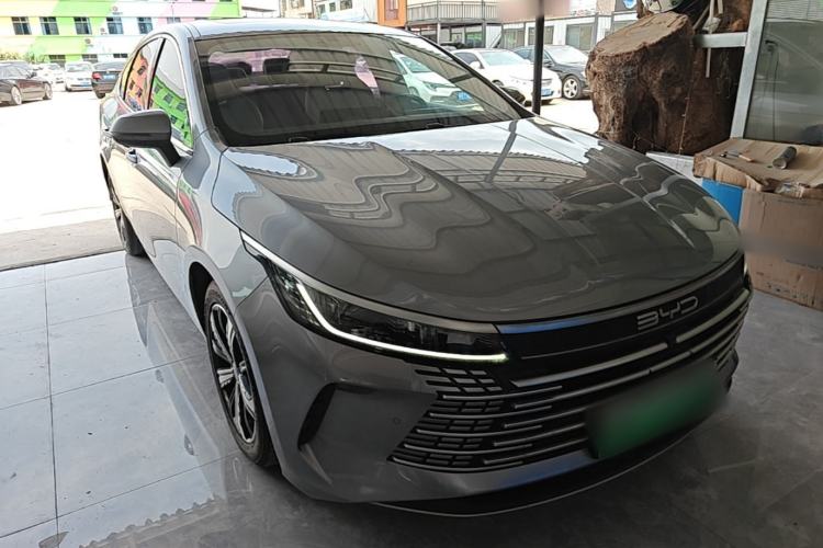 Used BYD Destroyer 05 2022 DM-i 55KM Luxury Model Front Right 45 Deg