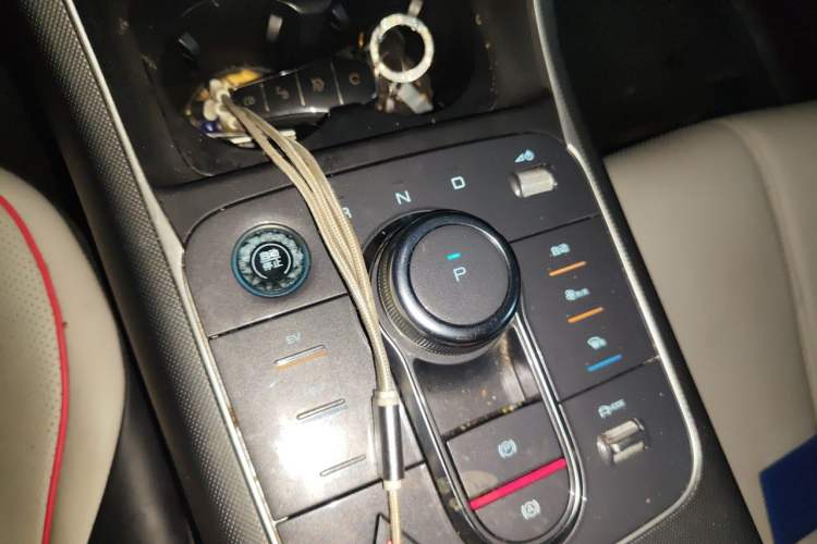 Used BYD Destroyer 05 2022 DM-i 120KM Flagship Model Gear Lever