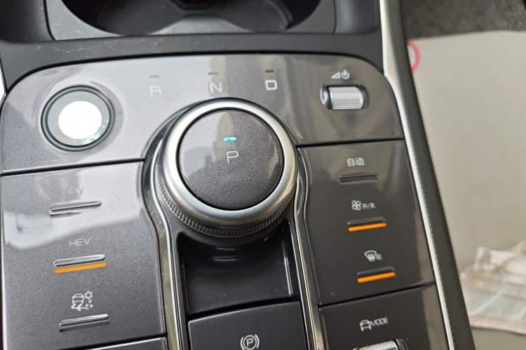 Used BYD Destroyer 05 2022 DM-i 120KM Prestige Model Gear Lever