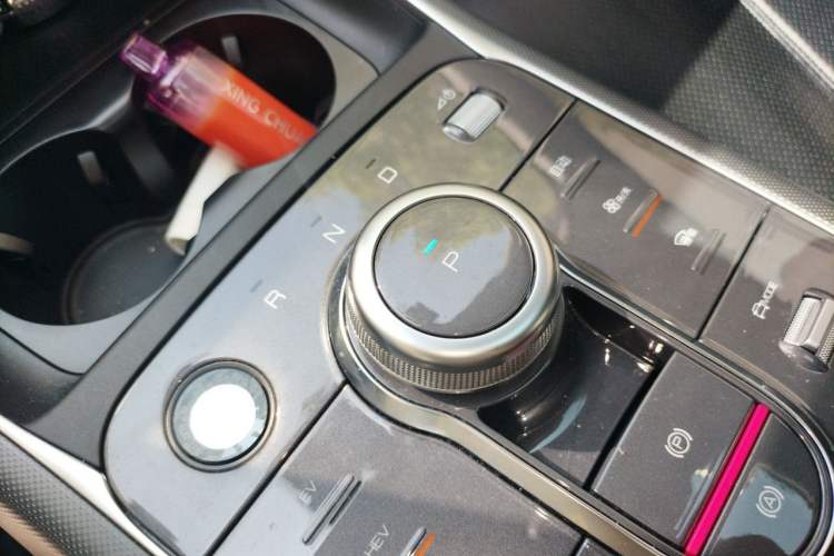 Used BYD Destroyer 05 2022 DM-i 55KM Luxury Model Gear Lever