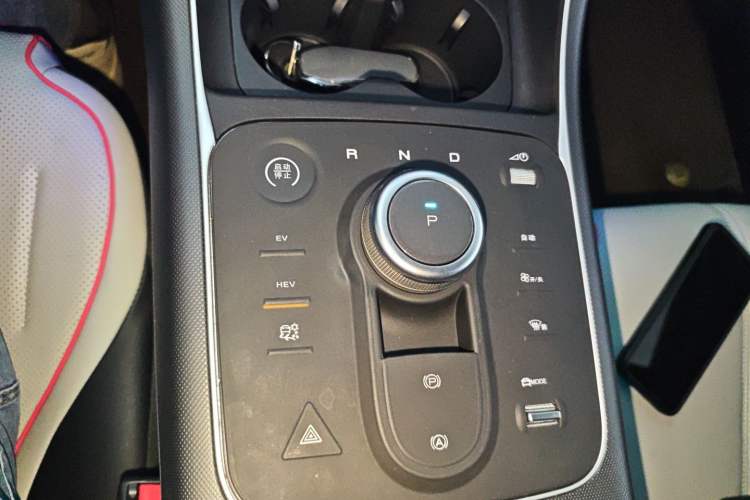 Used BYD Destroyer 05 2022 DM-i 55KM Luxury Model Gear Lever