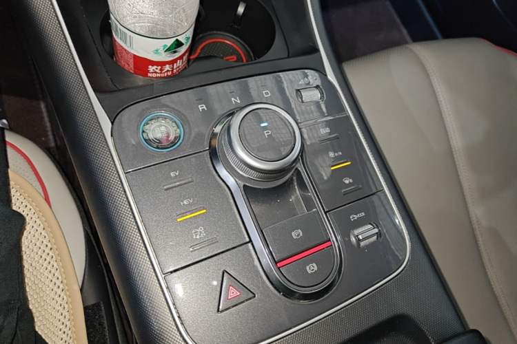 Used BYD Destroyer 05 2022 DM-i 120KM Flagship Model Gear Lever
