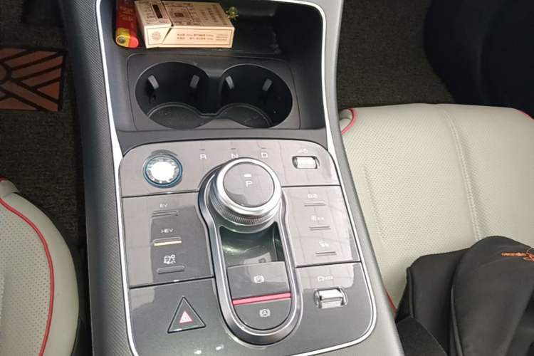 Used BYD Destroyer 05 2022 DM-i 55KM Prestige Model Gear Lever