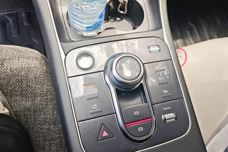 Used BYD Destroyer 05 2022 DM-i 55KM Prestige Model Gear Lever
