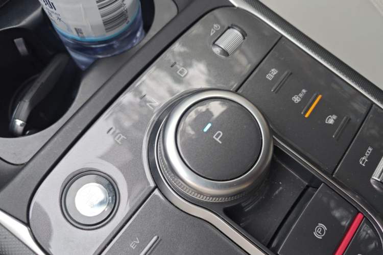 Used BYD Destroyer 05 2022 DM-i 55KM Luxury Model Gear Lever