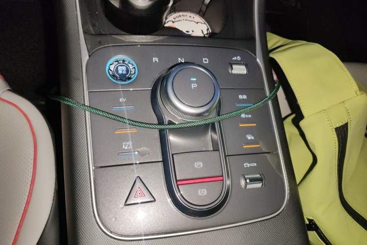 Used BYD Destroyer 05 2022 DM-i 55KM Prestige Model Gear Lever