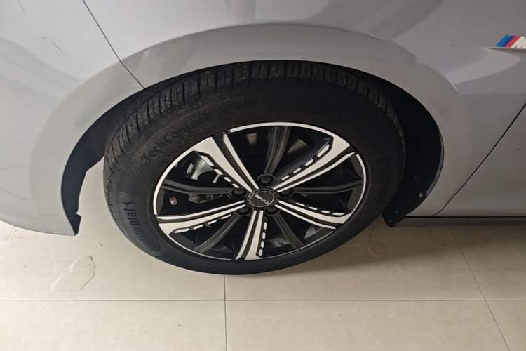 Used BYD Destroyer 05 2022 DM-i 55KM Luxury Model Left Front Wheel Hub