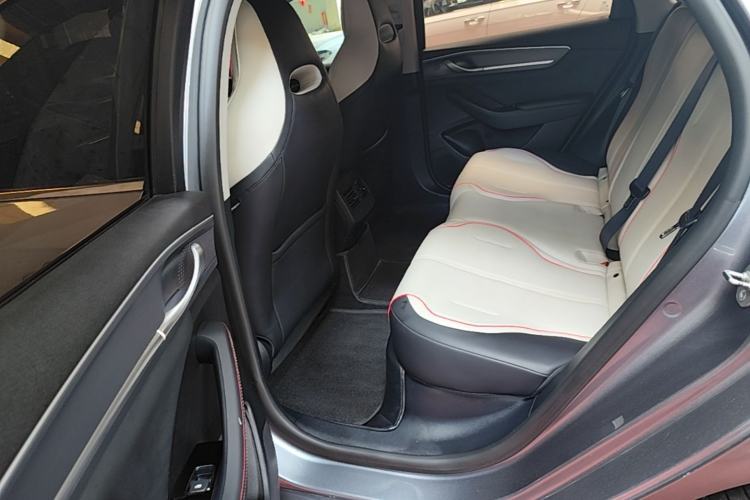 Used BYD Destroyer 05 2022 DM-i 55KM Luxury Model Left Rear Seat