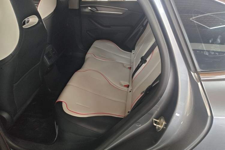 Used BYD Destroyer 05 2022 DM-i 120KM Prestige Model Left Rear Seat