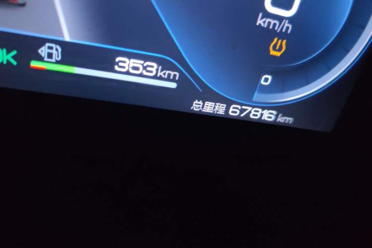 Used BYD Destroyer 05 2022 DM-i 120KM Flagship Model Odometer Close Up